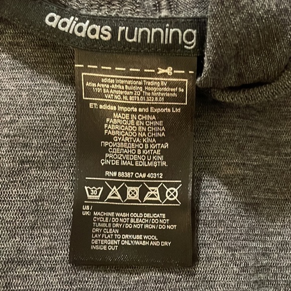 Worn once adidas running top smoke and animal free home - Picture 8 of 12